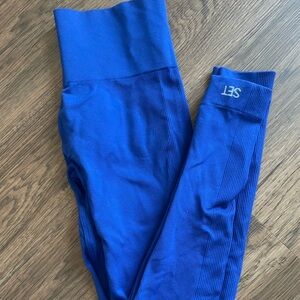 SETactive sculptflex leggings in color Royal size small